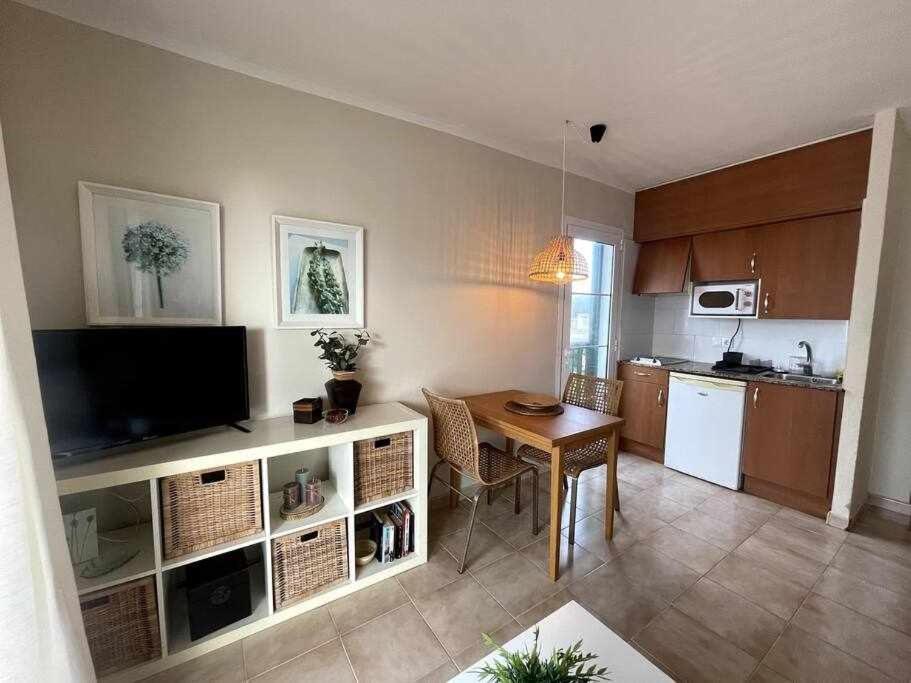 Macarella Apatamento Con Piscina Lejlighed Cala'N Blanes  Eksteriør billede